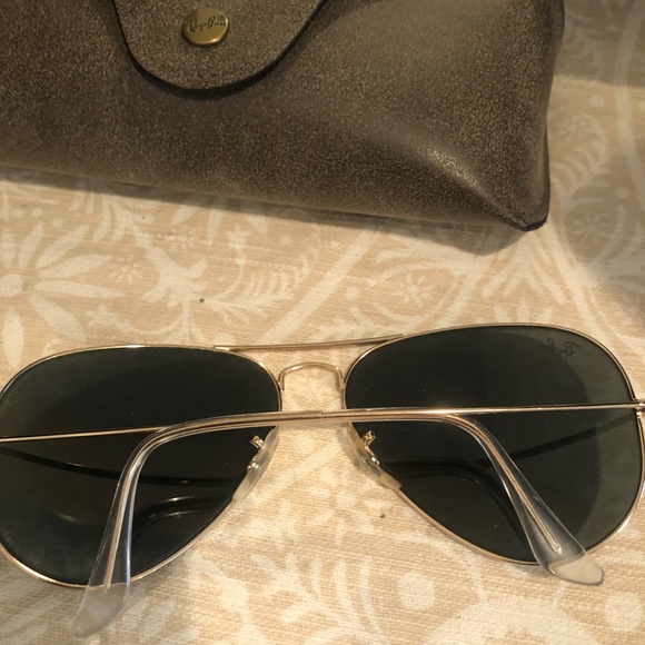 Ray Ban Aviator Sunglasses & case